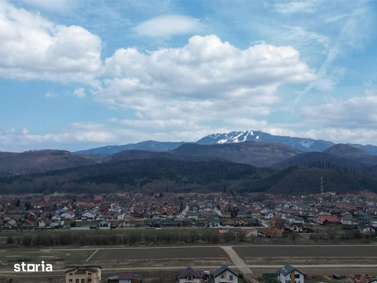 Teren de 839 mp, în Cristian