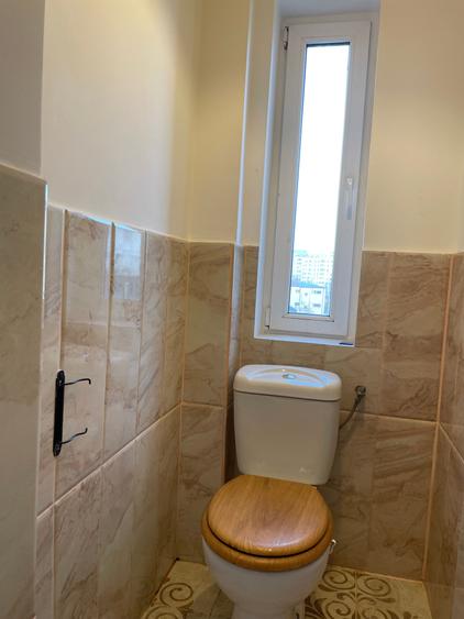 Apartament cu 4 camere decomandat în Gara de Nord