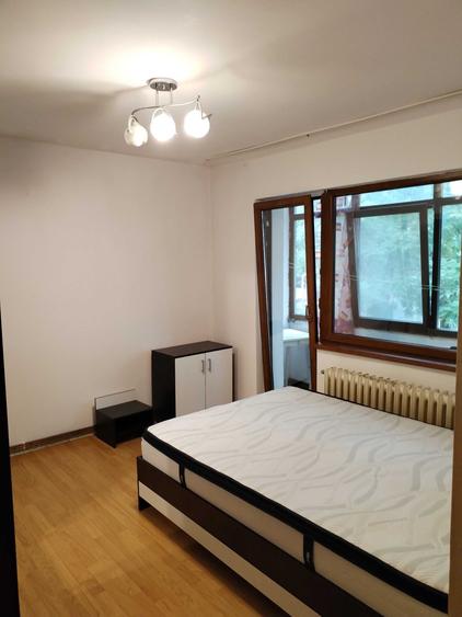 Inchiriez apartament cu 2 camere - 10