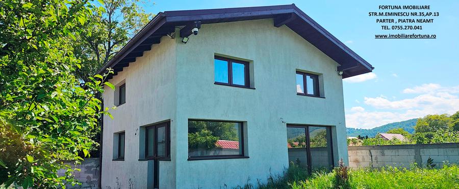 Casă cu 6 camere cu Teren 1100 Mp în Dumbrava Roșie