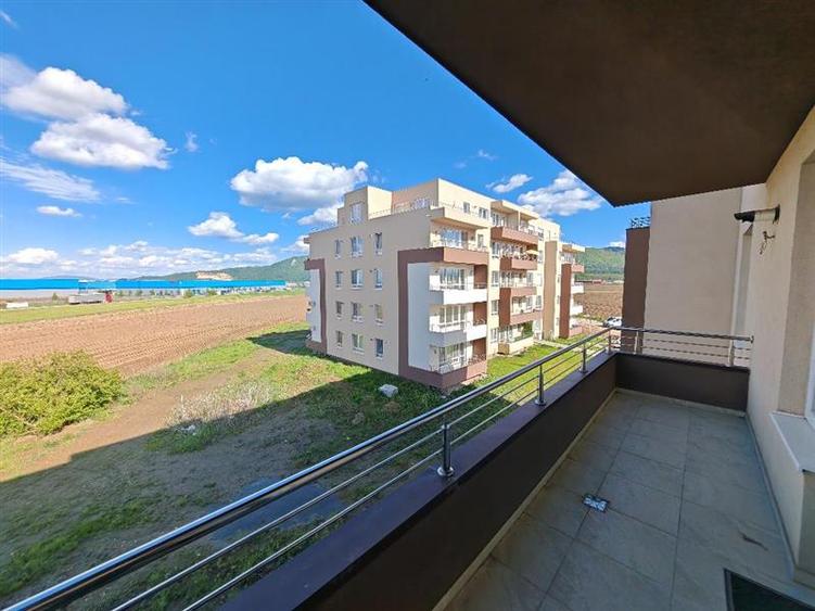 Apartament cu 2 camere decomandat, mobilat în Cristian