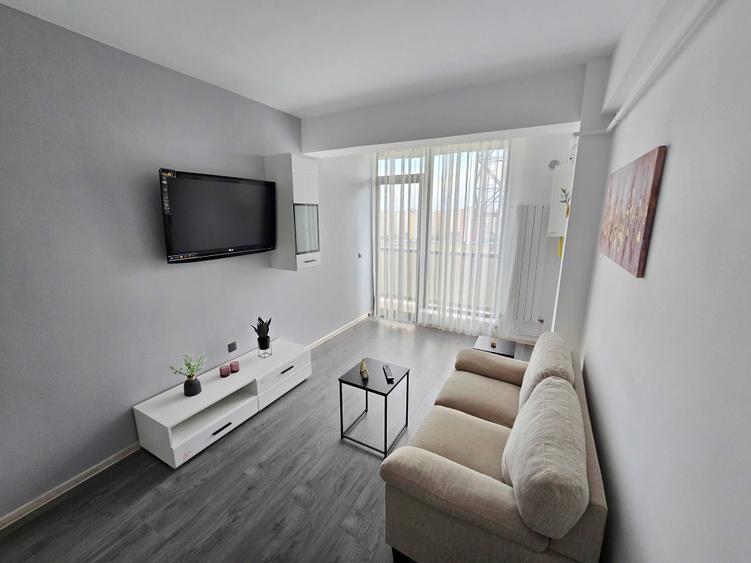 Apartament cu 2 camere decomandat în Mihai Viteazul