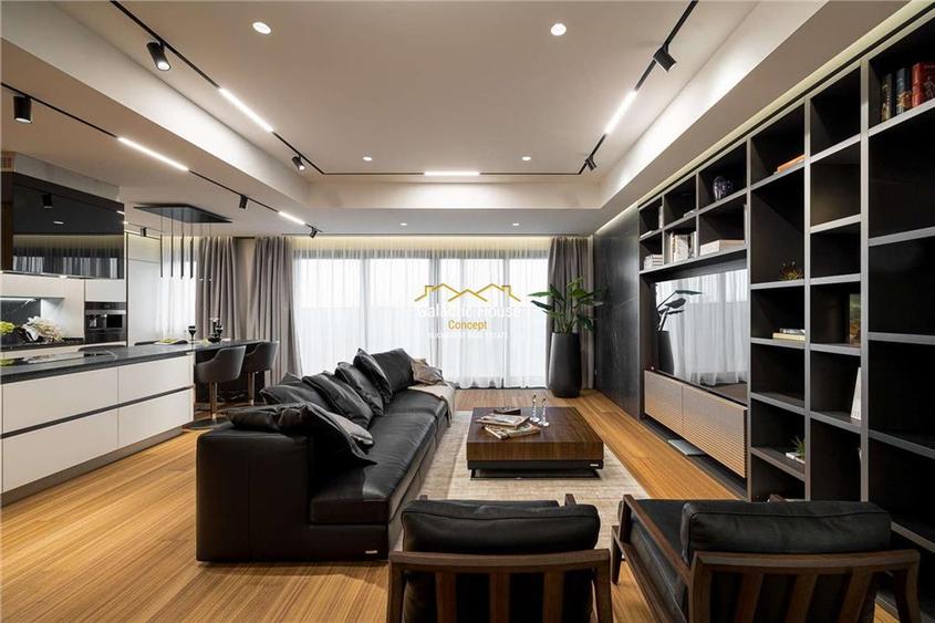 Apartament cu 5 camere decomandat, mobilat în Primăverii