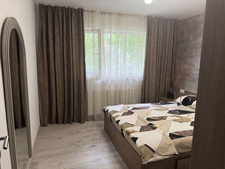 Apartament cu 2 camere semidecomandat în Rovine