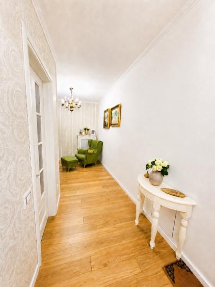 Apartament cu 3 camere decomandat, mobilat în Chiajna