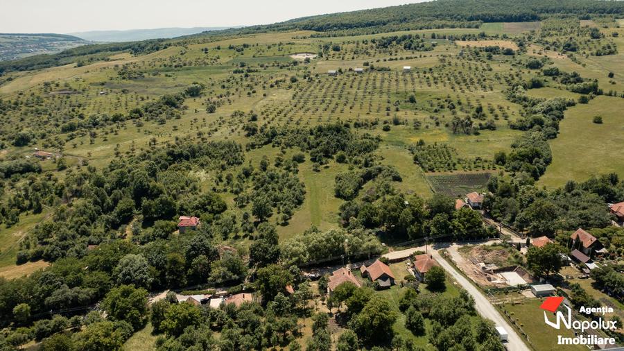 Teren Construcții intravilan de 3382 mp, în Corușu