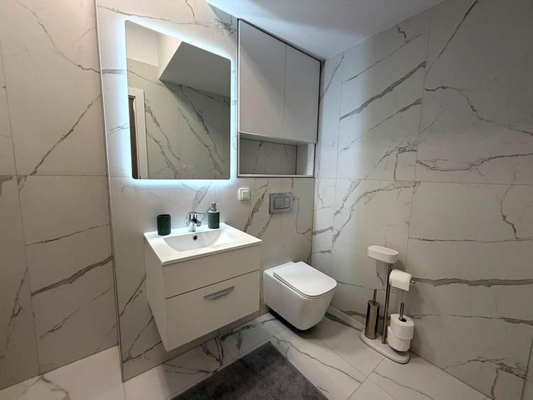 Apartament cu 2 camere decomandat, mobilat în Nord