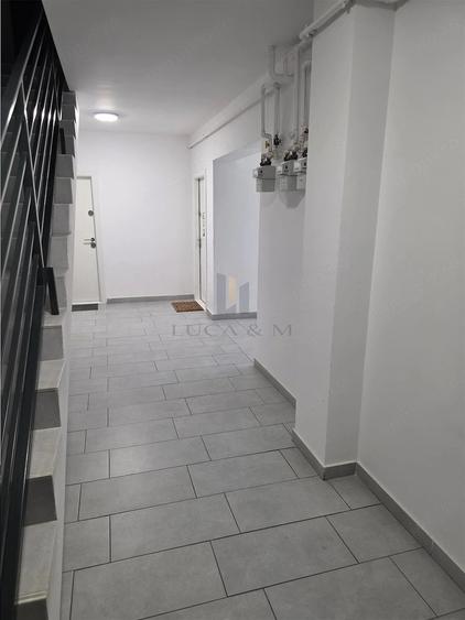Apartament cu 3 camere în Ghiroda