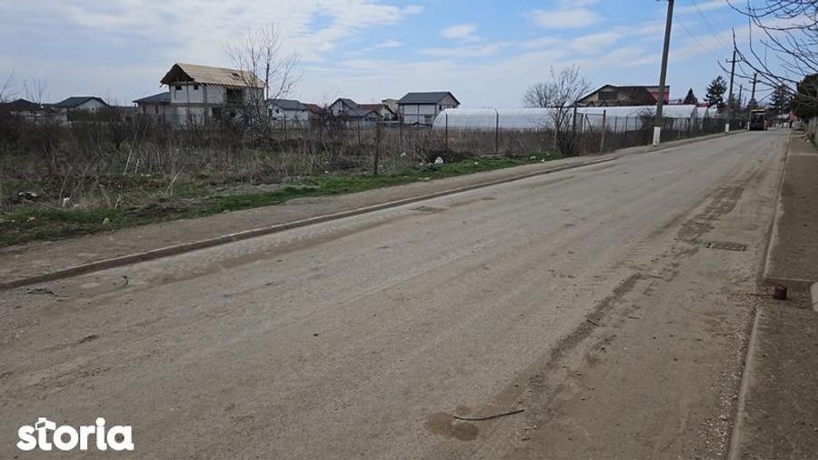 Teren de 1300 mp, în Ștefăneștii de Jos