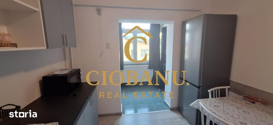 Apartament cu 2 camere decomandat în Central