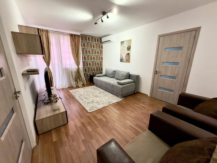Apartament cu 2 camere semidecomandat, mobilat în Ștefan cel Mare