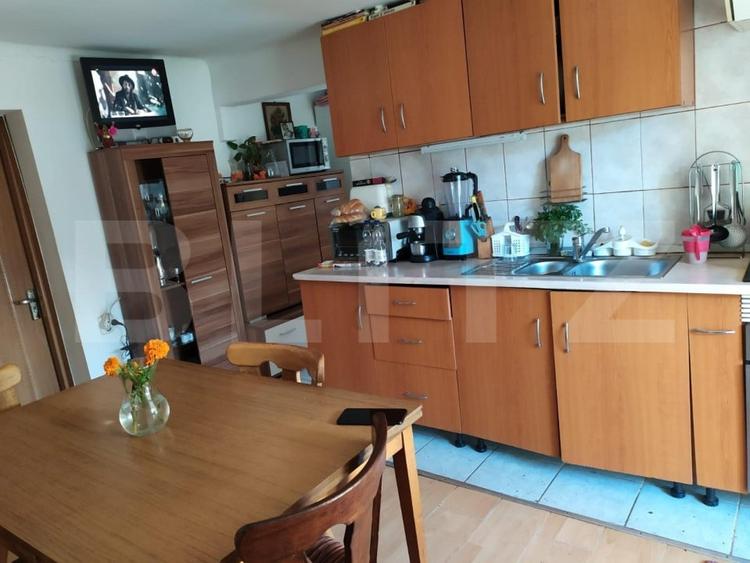 Casă individuală cu 4 camere cu Teren 720 Mp în Cetate