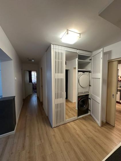 Apartament cu 4 camere decomandat, mobilat în Săsar