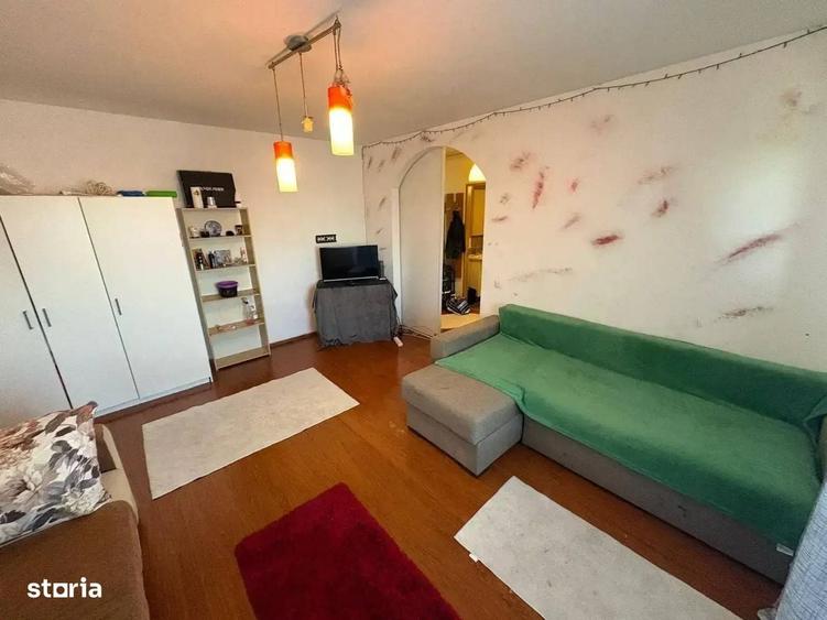 Apartament decomandat în Vitan