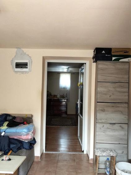 Casă cu 2 camere cu Teren 500 Mp în Vladimirescu