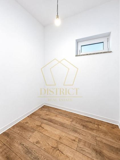 Apartament cu 3 camere decomandat în Giroc