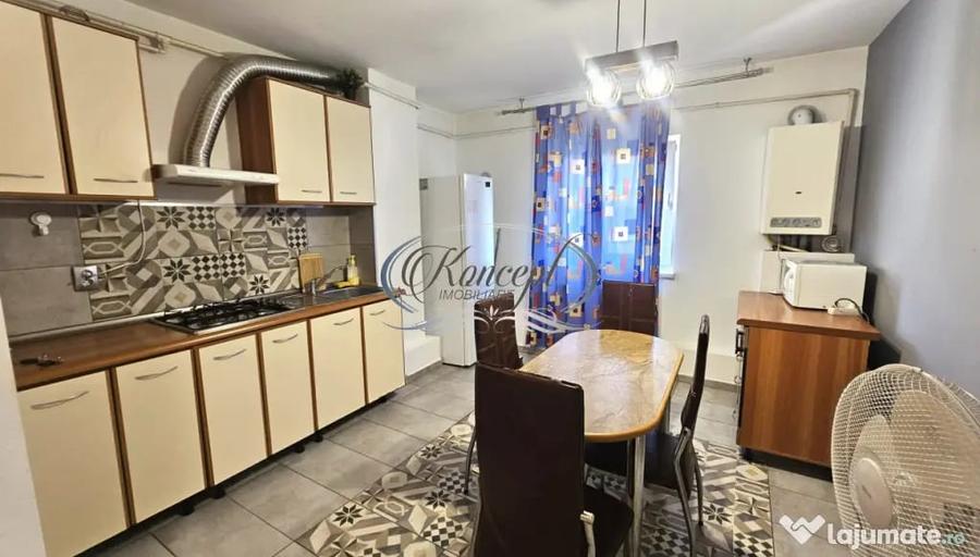 Apartament cu 3 camere decomandat în Între Lacuri