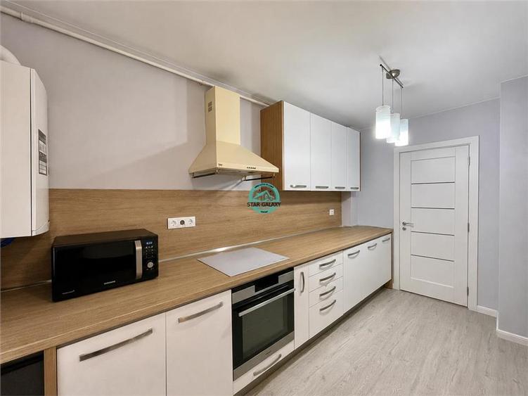 Apartament cu 4 camere decomandat, mobilat în 7 Noiembrie