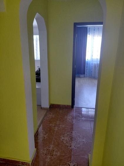 Apartament de vanzare - 3