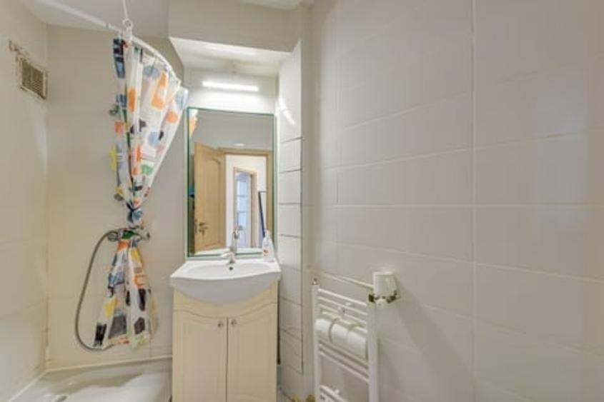 Apartament cu 2 camere decomandat, mobilat în Obor