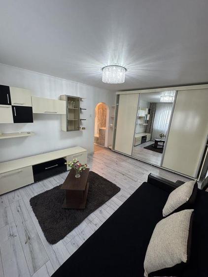 Apartament cu 2 camere semidecomandat, mobilat în Zimbru