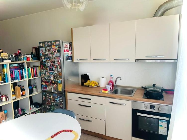Apartament cu 2 camere decomandat în Exterior Vest