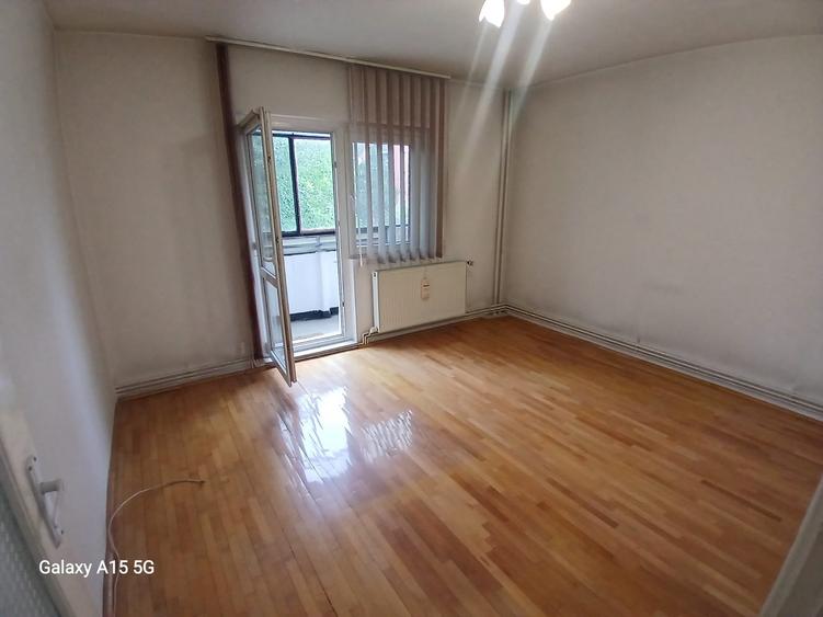 Apartament cu 3 camere decomandat în Mănăștur