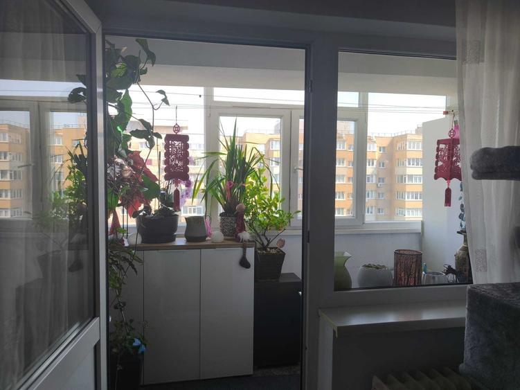 Apartament cu 4 camere decomandat în Militari