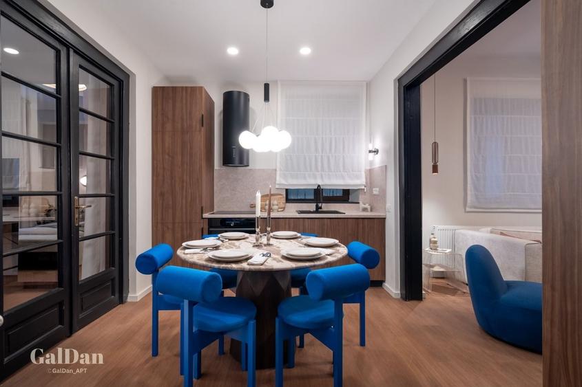 Apartament cu 4 camere, mobilat în Universitate