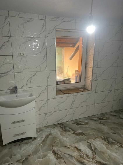 Casă cu 3 camere în Văliug