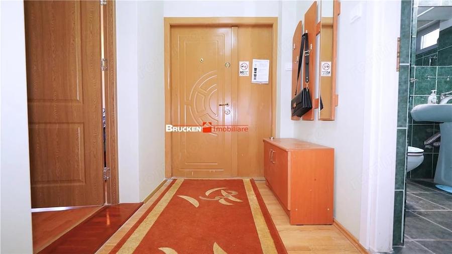 Apartament cu terasa, curte si parcare, intr-o zona linistita de case - 3