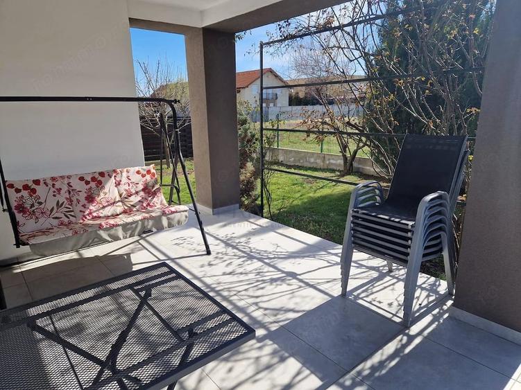Casă cu 4 camere cu Teren 600 Mp în Dumbrăvița