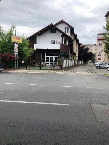 Spațiu comercial, de 200 mp, în Exterior Vest