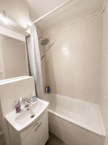Apartament cu 2 camere decomandat, mobilat în Spitalul Județean