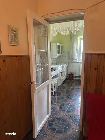Vand apartament 2 camere,Petrosani,Str.Independentei,Etaj 1 - 1