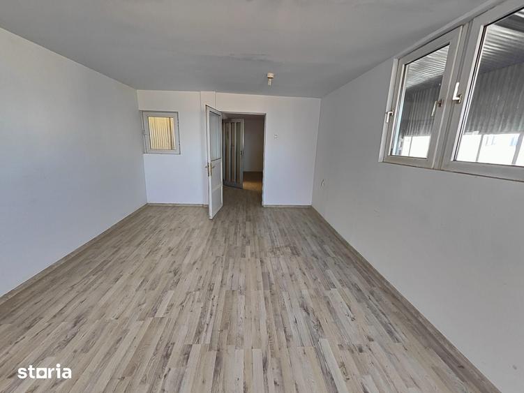 Spațiu comercial, de 550 mp, în Bartolomeu