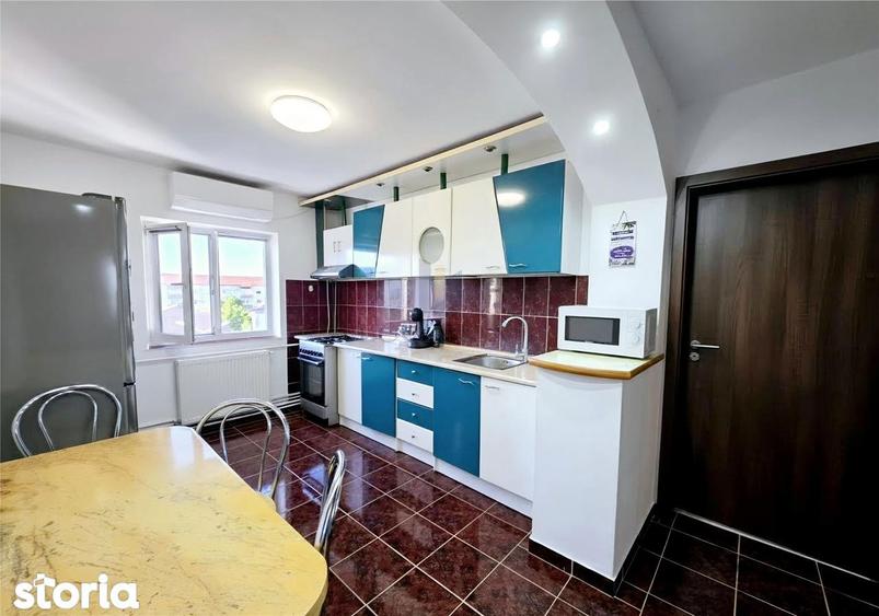Apartament cu 3 camere în Girocului