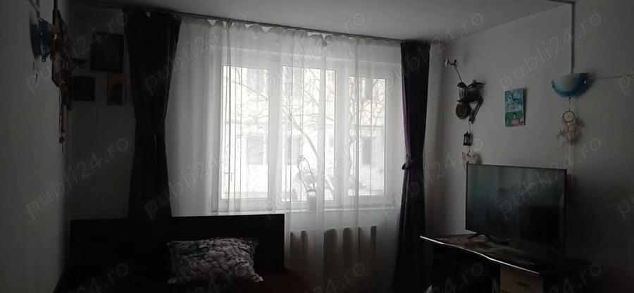 Vand apartament cu 2 camere in ora? Coste?ti - 5