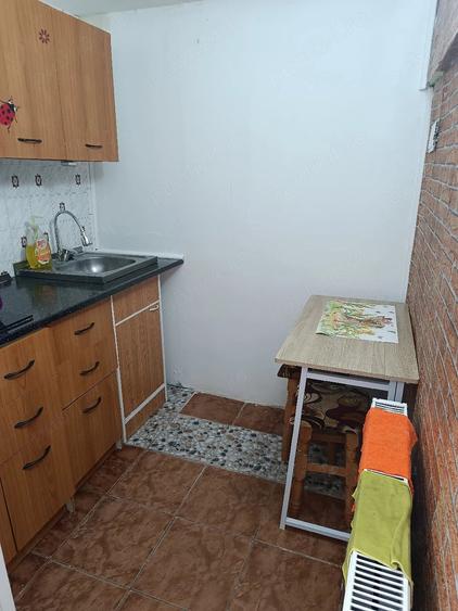 Garsonieră decomandată în Ghirodei