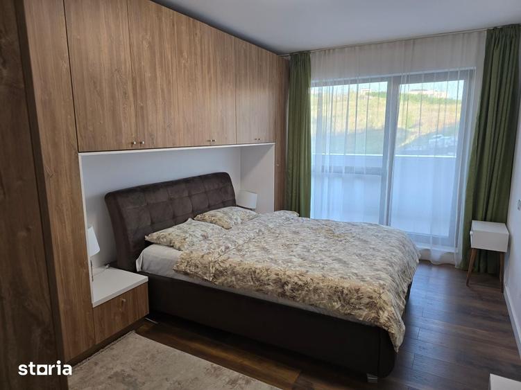 Apartament cu 3 camere în Zorilor