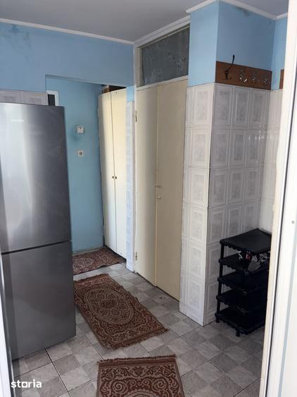 Apartament cu 2 camere decomandat în Exterior Vest