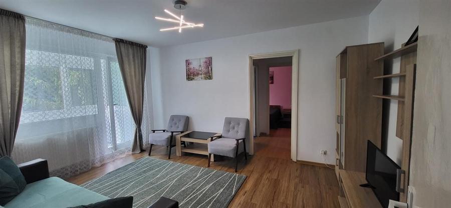 Apartament cu 2 camere semidecomandat, mobilat în Gemenii