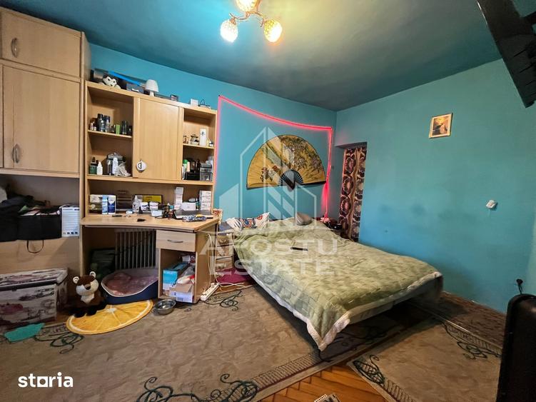 Casa individuala 7 camere, 3 bai, garaj, teren 1129 mp, zona Iosefin - 13