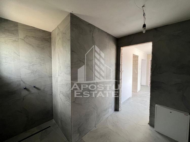 Casă individuală cu 4 camere cu Canalizare în Becicherecu Mic