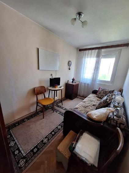 Apartament cu 3 camere decomandat în Țiglina 2