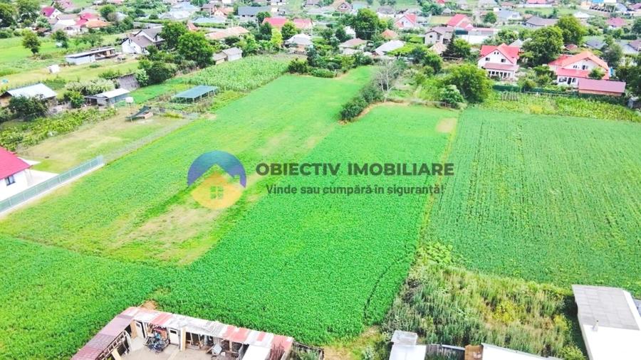 Teren intravilan de 1833 mp, în Podoleni