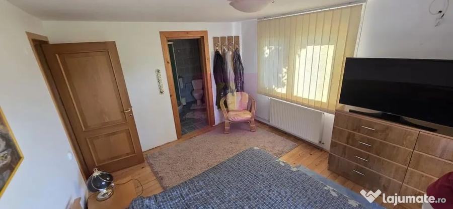 Vila de vanzare cu 4 camere in Breaza - 15