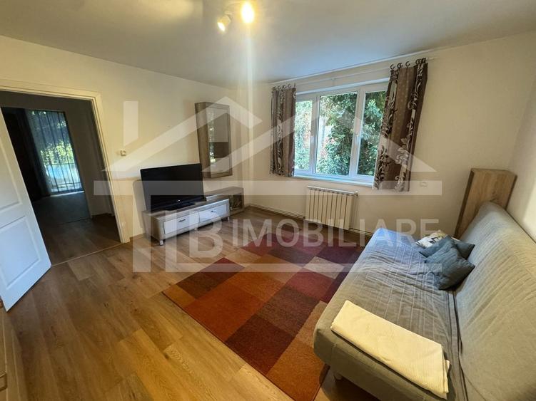 Apartament cu 2 camere, mobilat în 7 Noiembrie