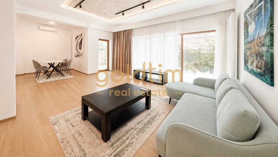 Casă individuală cu 4 camere cu Canalizare în Pipera