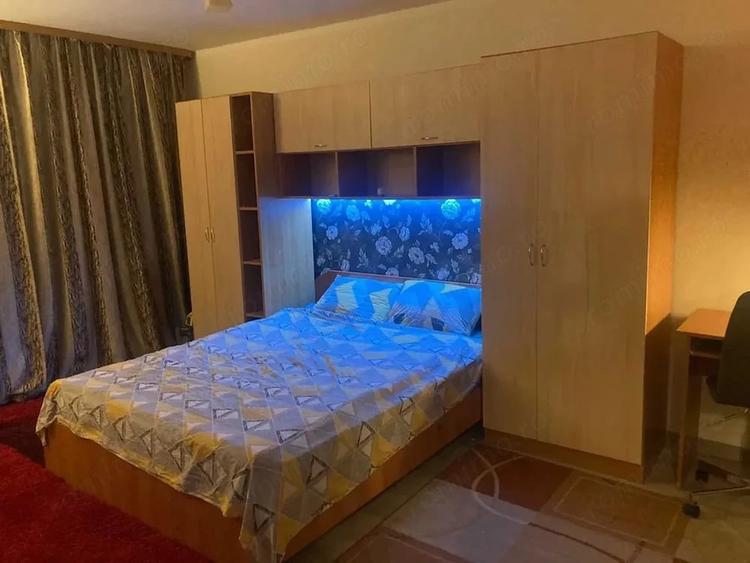 Garsonieră decomandată în Sebastian